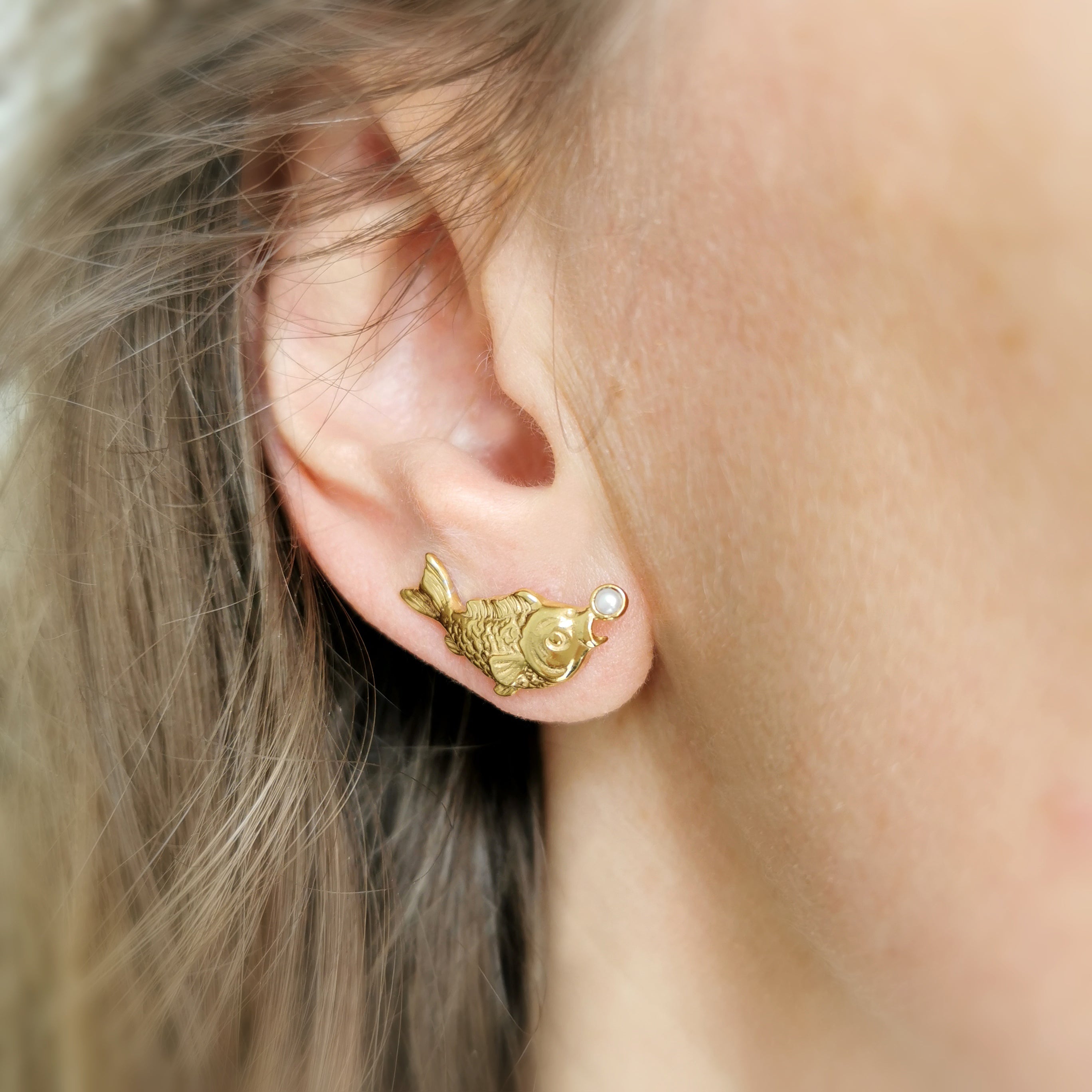 The Rng Healng Stone Earrngs Exclusvely Made AAA