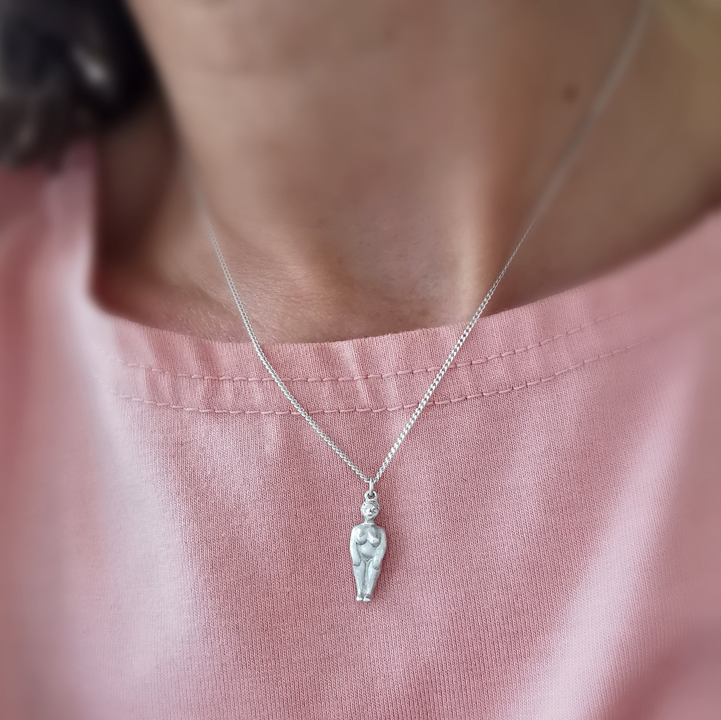 Eve Charm - Jana Reinhardt Ltd