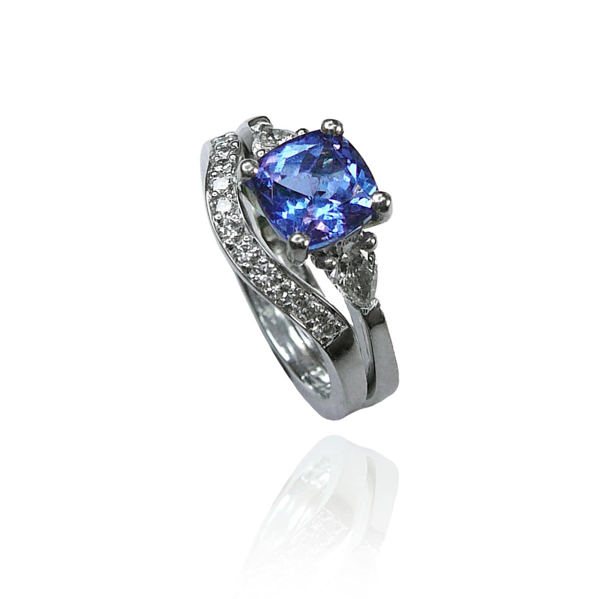 Platinum, Tanzanite and Diamonds Set - Jana Reinhardt Ltd