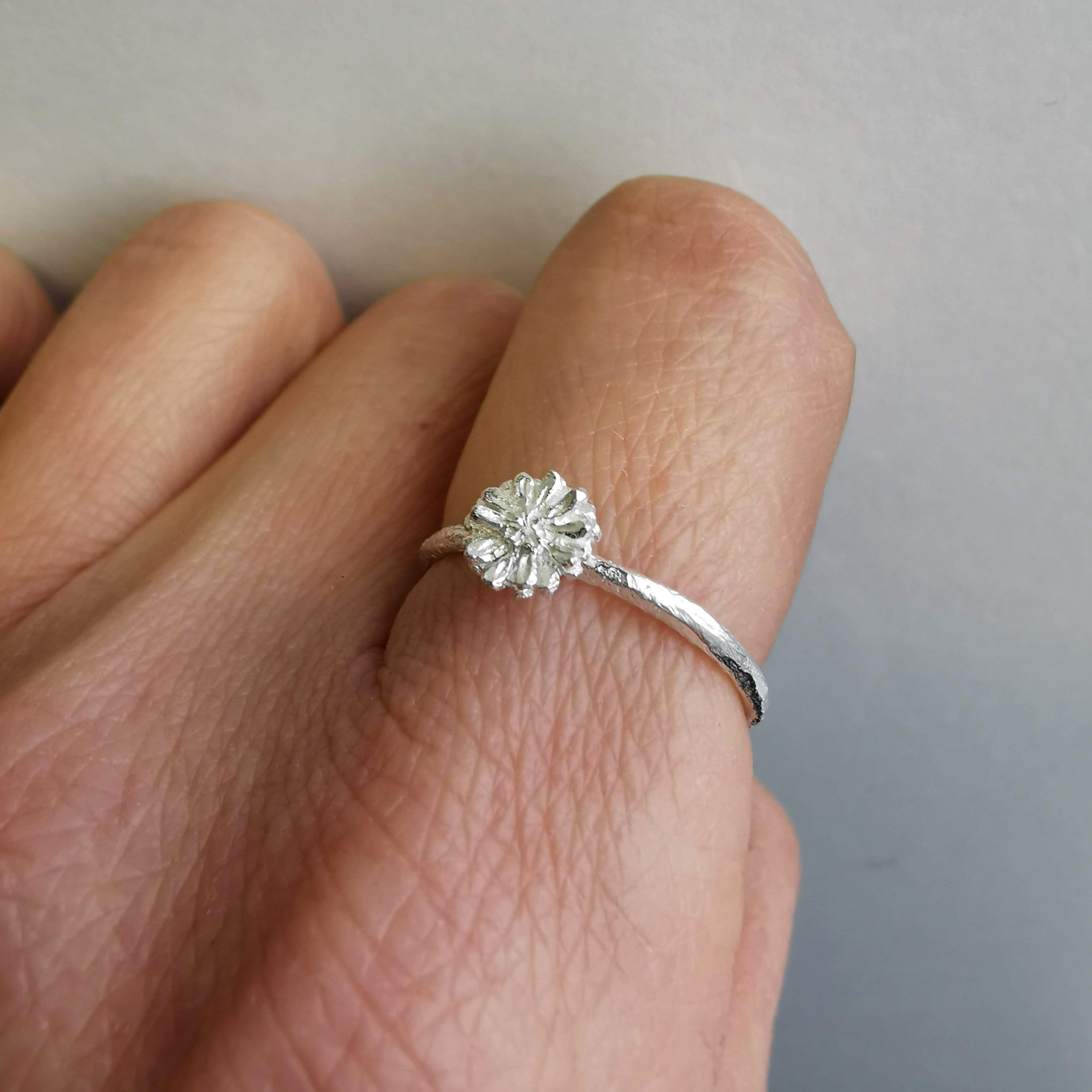 Aster Ring Birth Flower Ring Jana Reinhardt Ltd