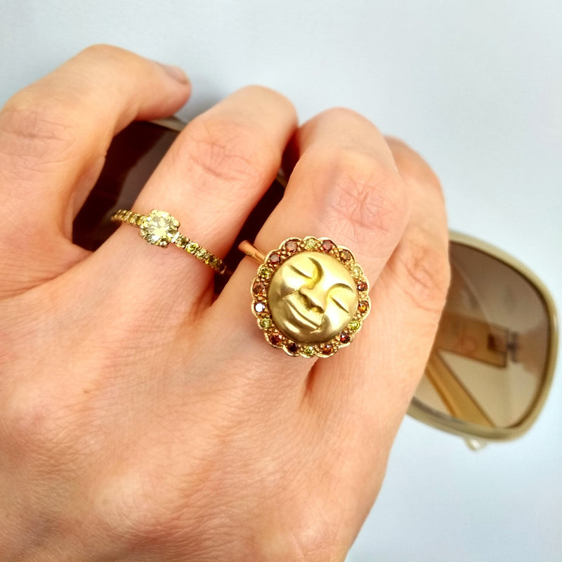 Gold coin online finger ring