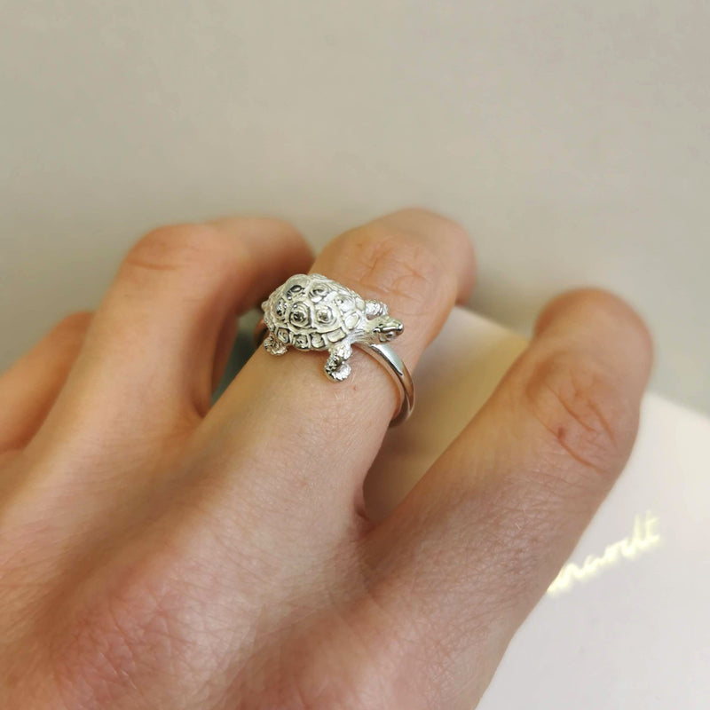 Silver tortoise sale ring